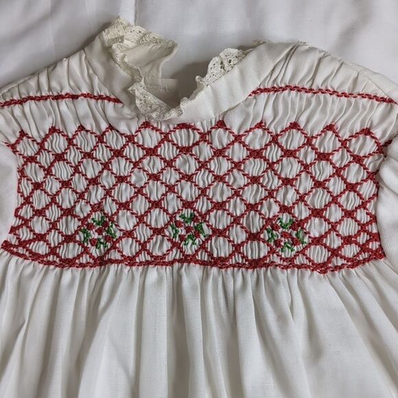 Vintage Polly Flinders T4 Hand Smocked Embroider Short Sleeve Dress - Picture 2 of 11